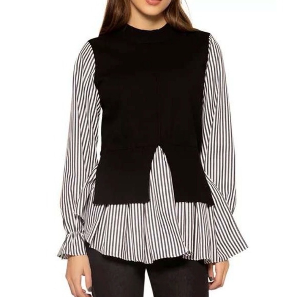 GRACIA NWT Mixed Media Knit Top Striped Black White Long Sleeve
Sweater Hybrid S